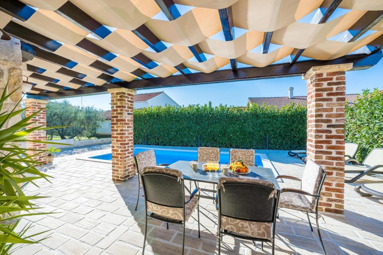 Holiday Home Sandra Sukošan Εξωτερικό φωτογραφία